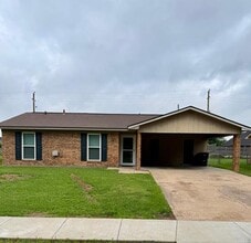 Building Photo - Recently updated in 2026 - Lovely 3 bedroom 2 bath home for lease in south Bossier City LA 71112