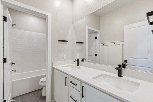 Building Photo - 8269 Skye Highlands St