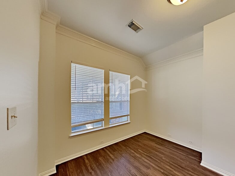 Building Photo - 12307 Johns Stake Ct