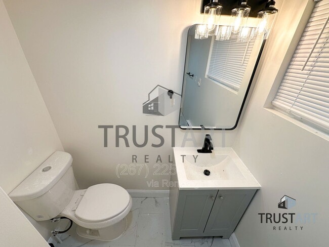 Building Photo - 4633 Penn St