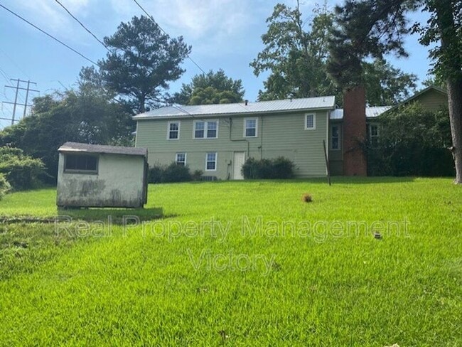 Building Photo - 101 Crest Dr