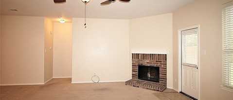 Building Photo - 619 Denali Dr