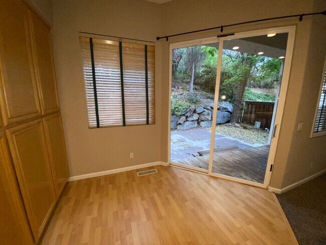 Building Photo - Near Disc Drive - Sparks Single Story 3 Bedroom House