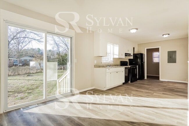 Building Photo - Carve Out a Great Life Here!