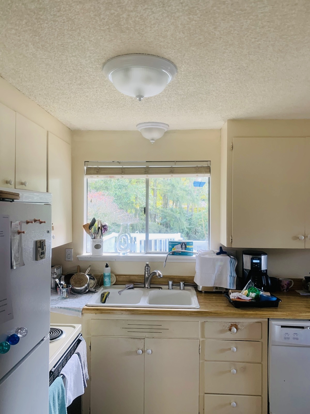 Kitchen upstairs - 8027 NE 128th St