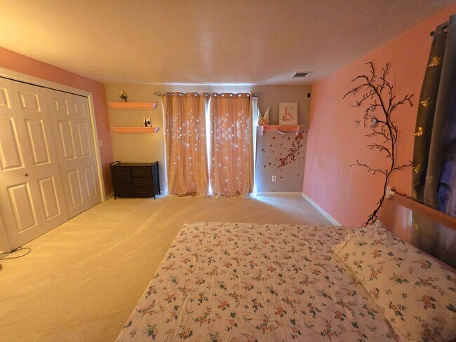 Building Photo - 56 Braley Jenkins Rd