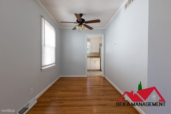 Building Photo - 2 br, 1 bath House - 1350 E Breckenridge St