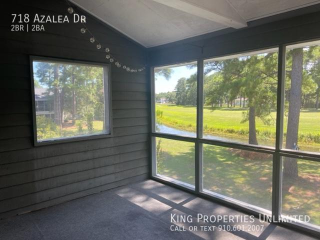 Building Photo - 718 Azalea Drive Unit 454