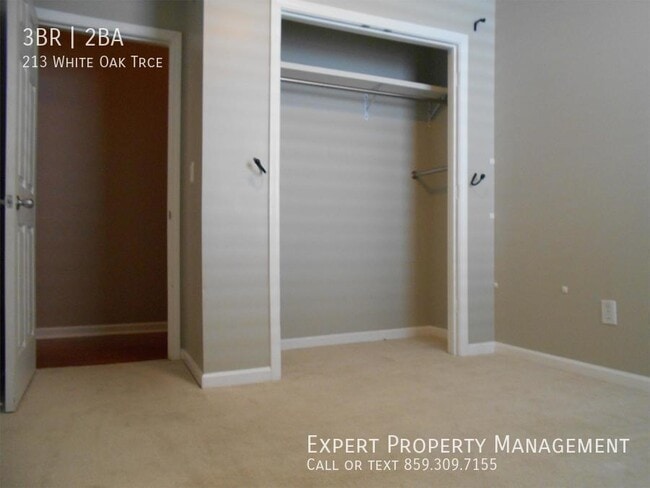 Building Photo - 213 White Oak Ter