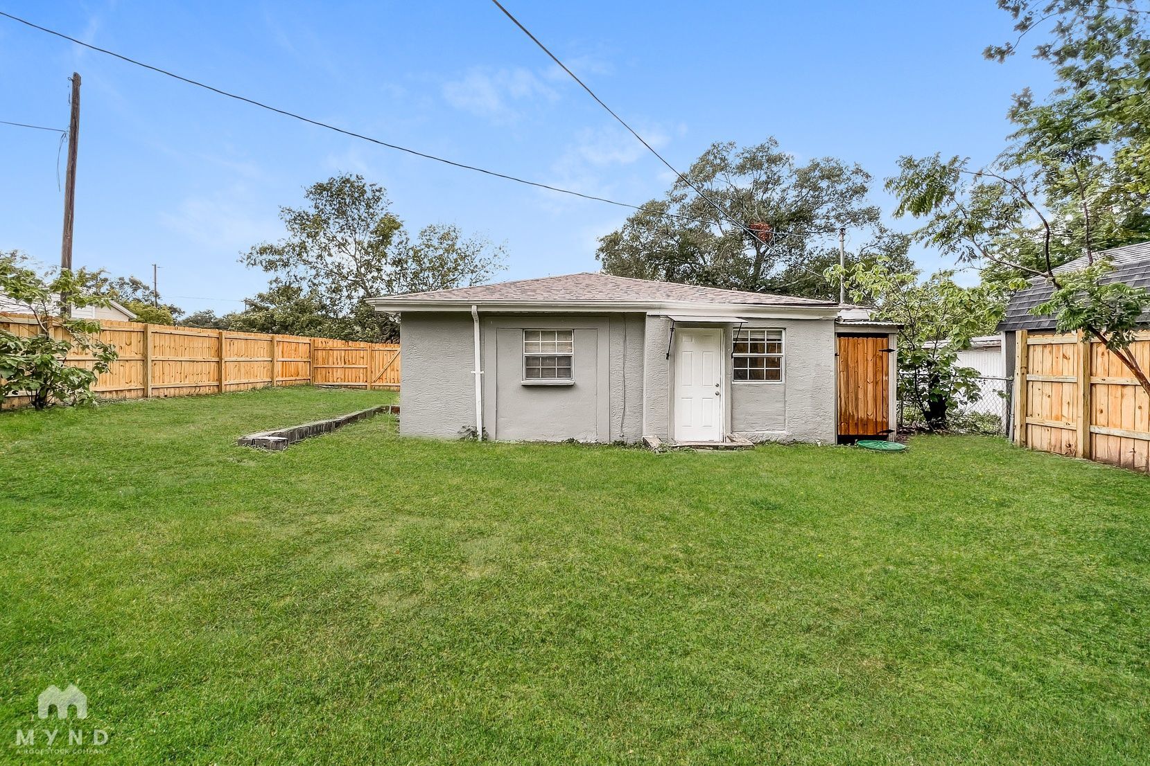 Building Photo - 7018 Maclura Dr