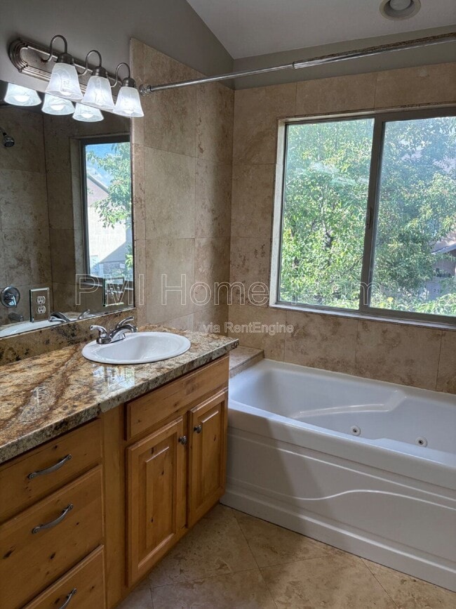 Building Photo - 260 Ailee Lane