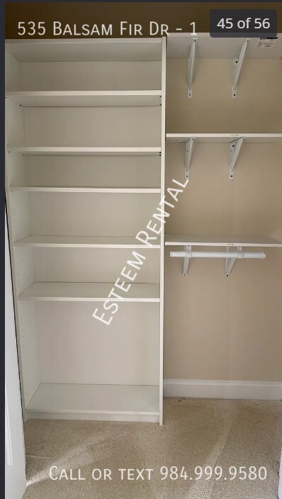 Building Photo - 535 Balsam Fir Dr