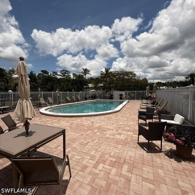 Building Photo - 4617 Bayshore Dr