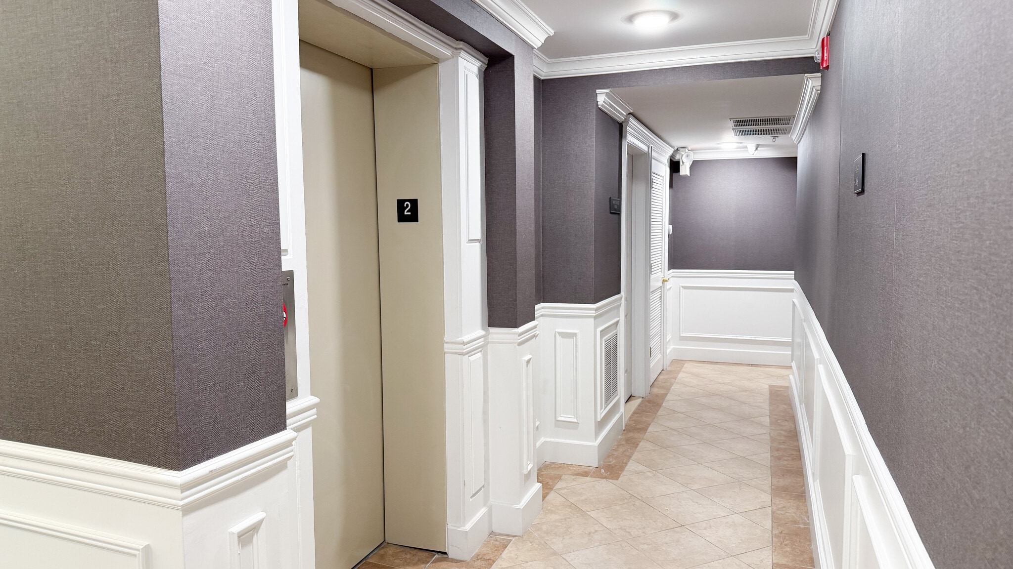 Hallway - 325 Union Blvd