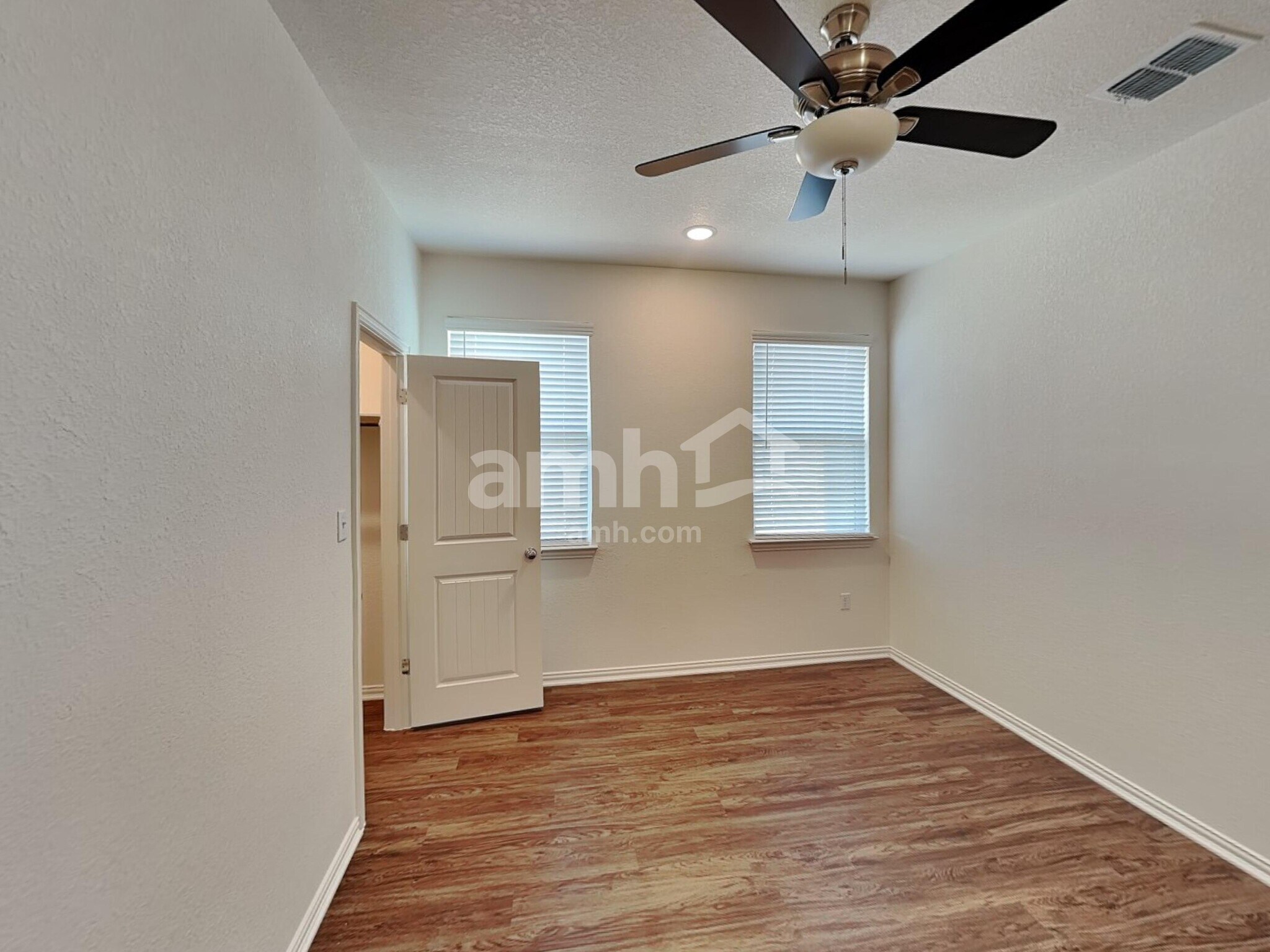 Building Photo - 332 Aspen Waters