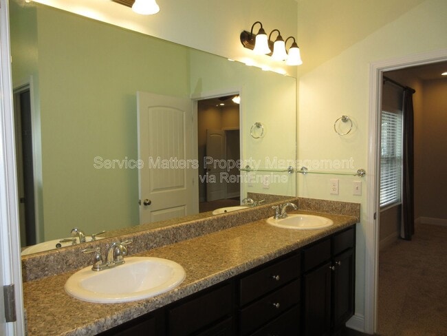 Building Photo - 5966 Rustic Ridge Circle