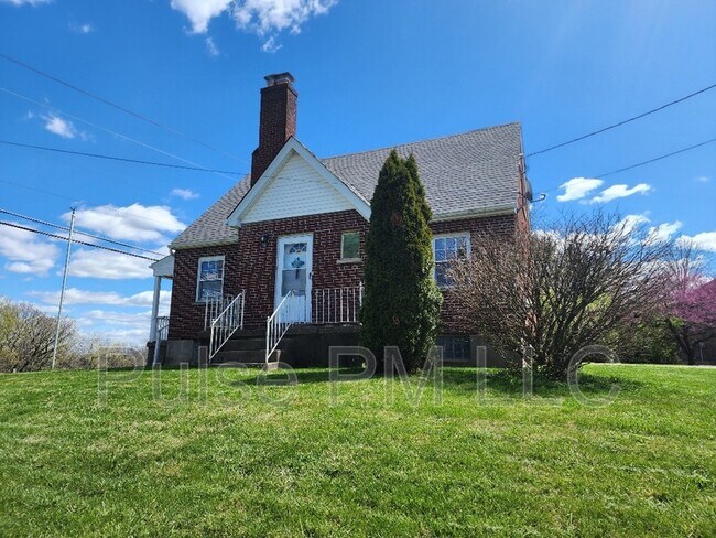 Building Photo - 3507 Wolf Rd