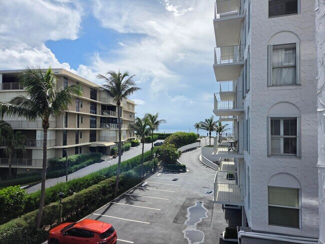 Building Photo - 3230 S Ocean Blvd