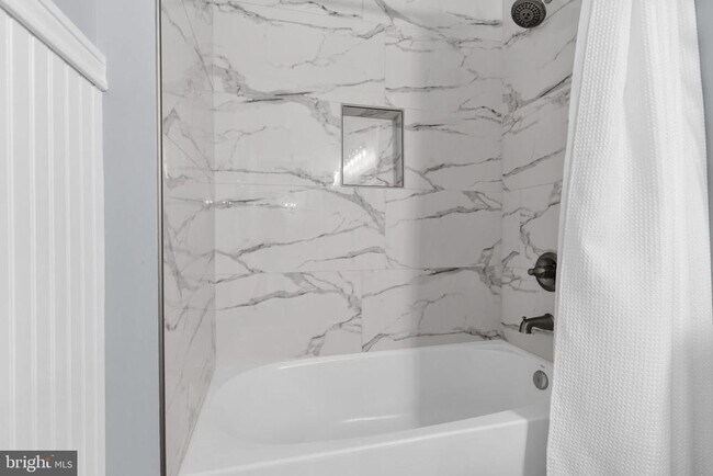 Building Photo - 8227 Moffat Run