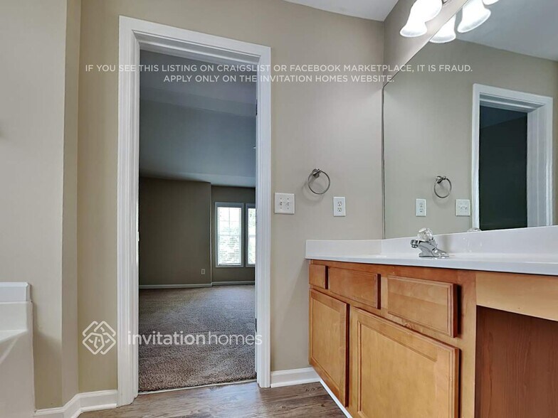 Building Photo - 52 Ledgewood Mill Way NE