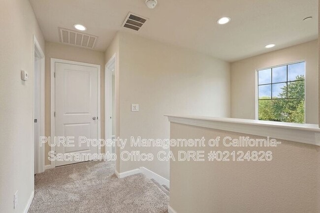 Building Photo - 5500 Amnest Way