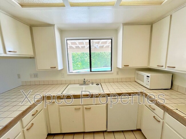 Building Photo - 77304 Ohio Ct