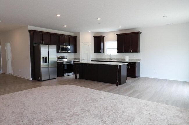 Building Photo - 464 Rochdale Run