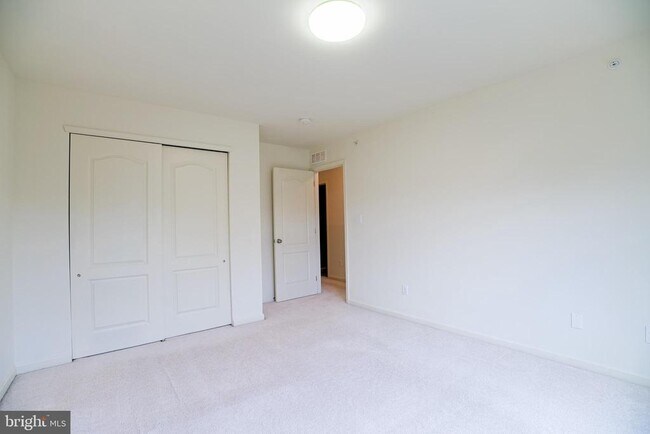 Building Photo - 339 Pennycress Rd