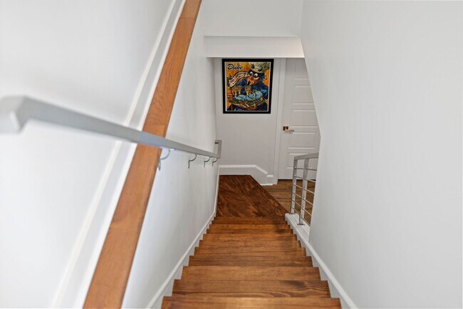 Building Photo - Totally Awesome in Trinidad! 3 bed + 2.5 BA on 2 levels