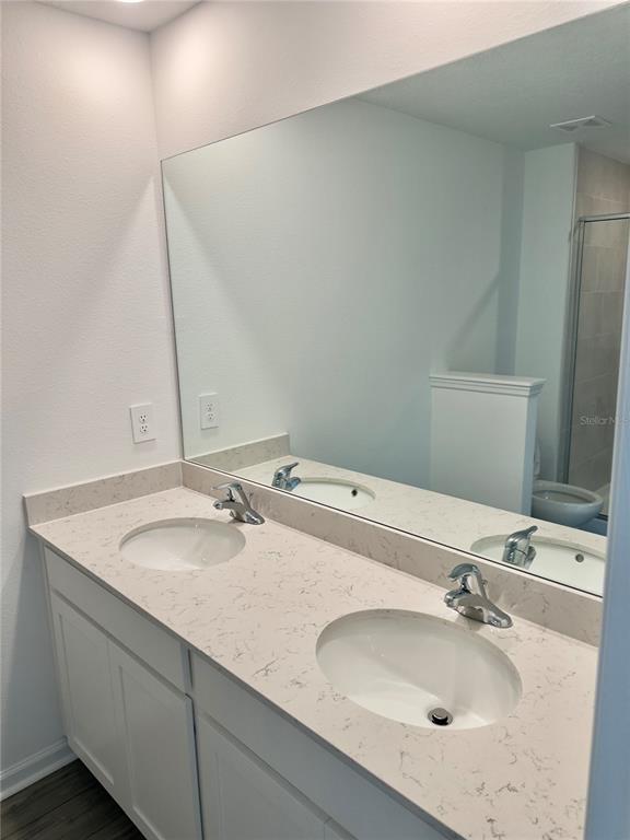 Building Photo - 4898 SW 81st Lp