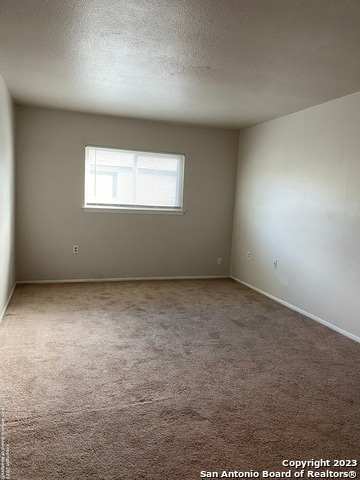 Building Photo - 2103 Farmsville Dr