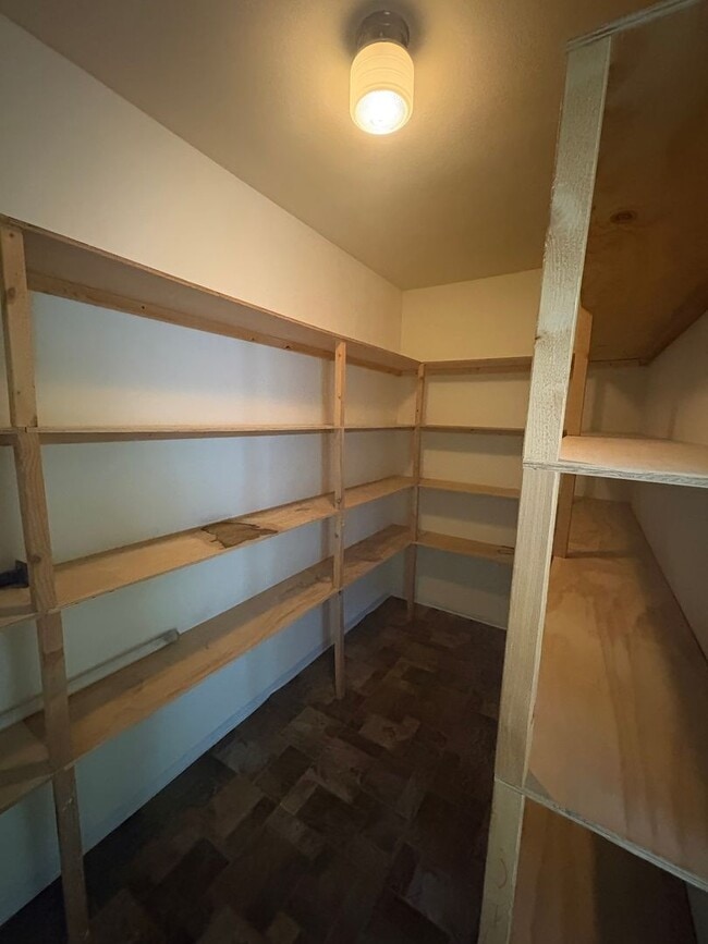 Building Photo - Home for Rent in Ephrata