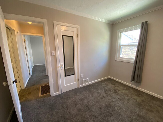 Building Photo - 1397 E 1300 S