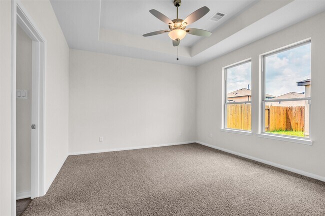 Building Photo - 14211 Grand Hls Dr