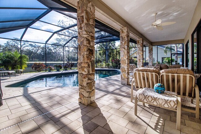 Building Photo - Palm Aire Fully Furnished Rental