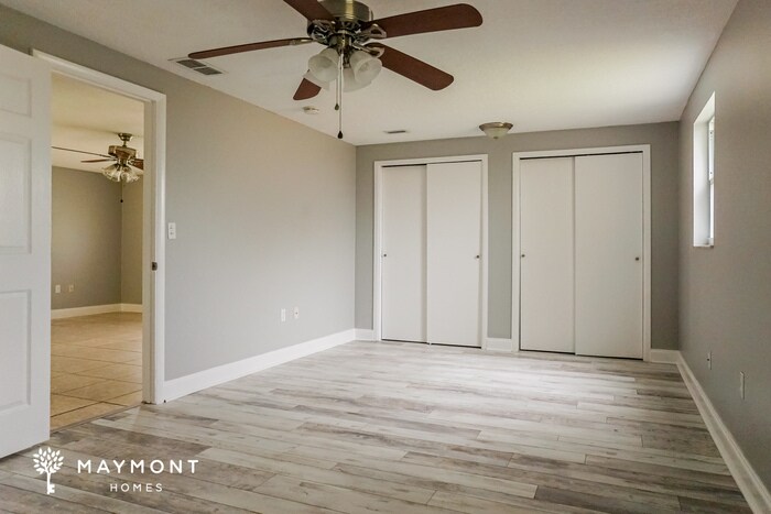Building Photo - 3834 San Luis Dr