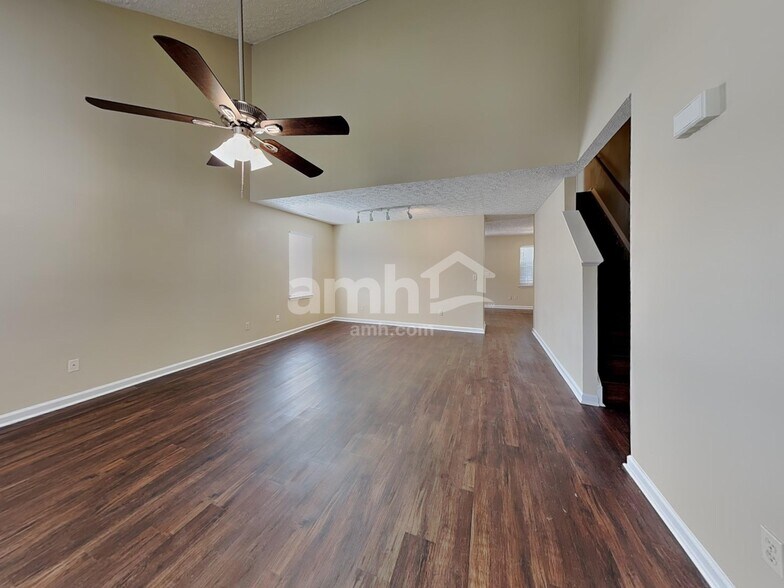 Building Photo - 6907 Havenwood Dr