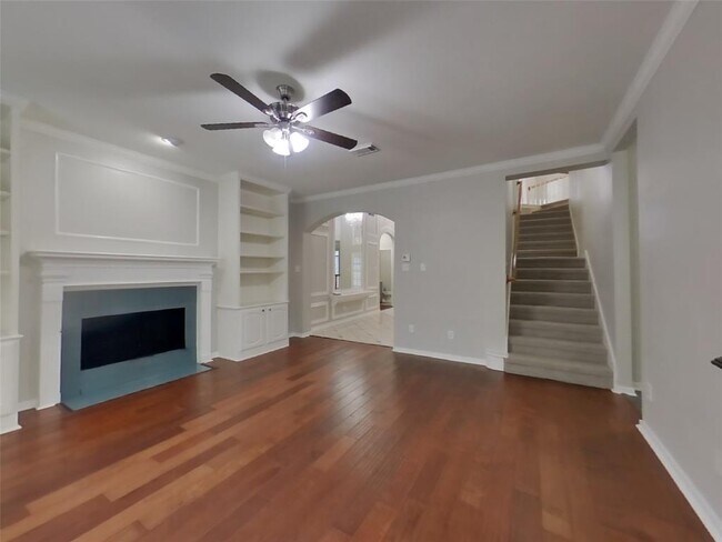 Building Photo - 7302 Emerald Glen Dr