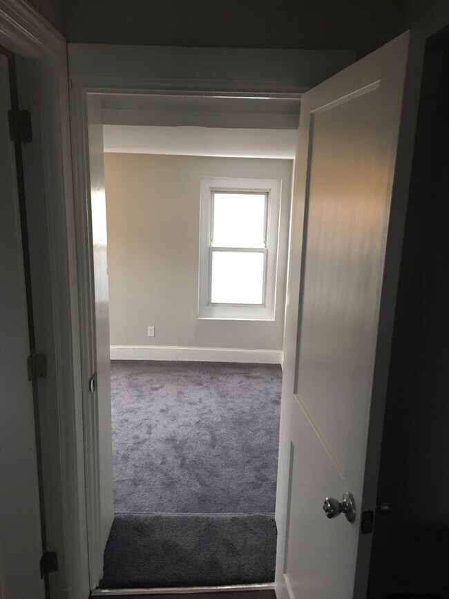 Building Photo - 4316 Dexter St