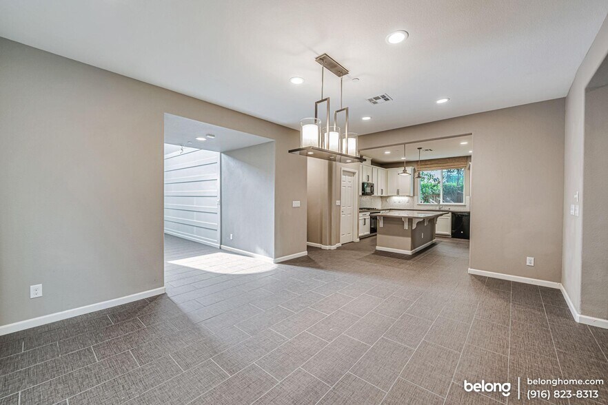 Building Photo - 9773 Philta Way