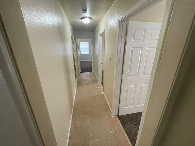 Building Photo - 3 Bedroom House in Carrollton, TX (Fully R...