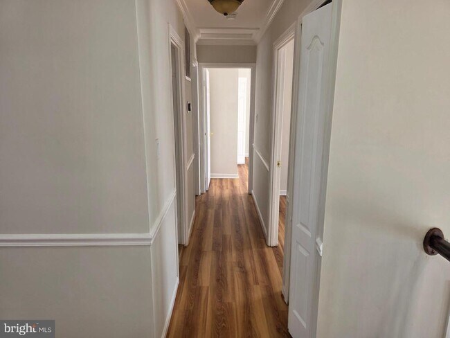 Building Photo - 10217 McKean Ct