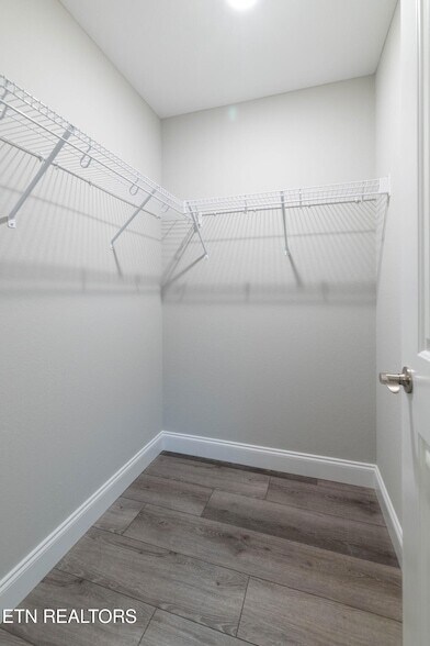 Building Photo - 159 Wade Ln