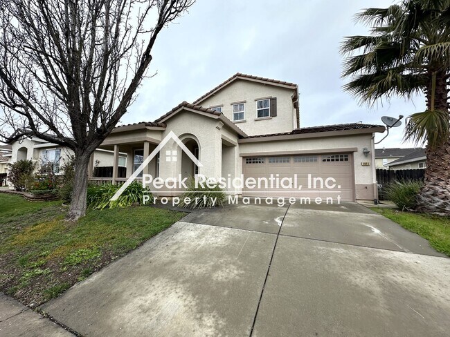 Building Photo - Spacious Marysville 5bd/3ba Home With Loft Area!