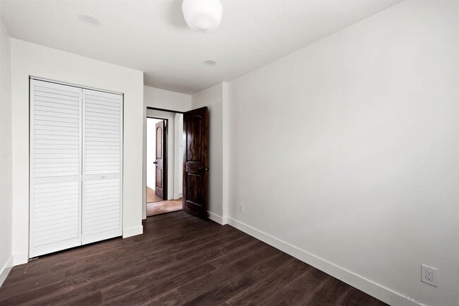 Building Photo - 2901 Webster Ave