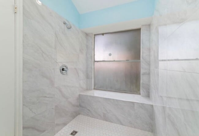 Building Photo - 13523 Bonilla Ln