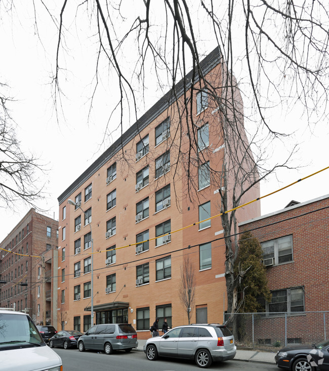 Fordham Village - 355 E 194th St Bronx NY 10458 | Apartment Finder