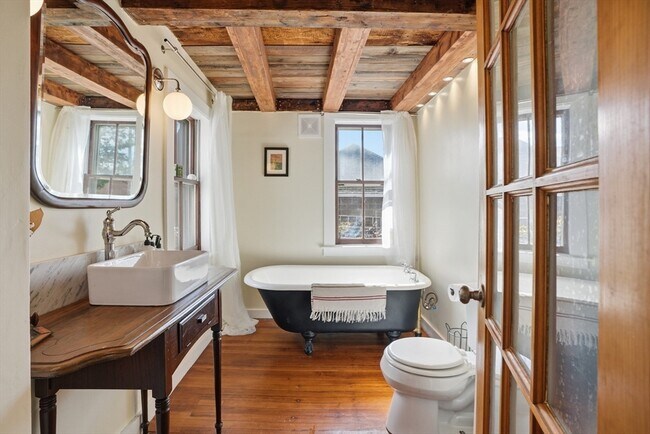 Building Photo - 1 North St