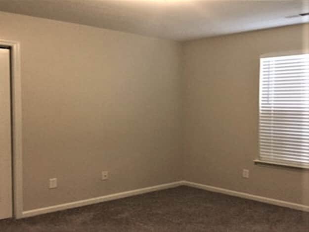 Building Photo - 135 Crescent Creek Ct