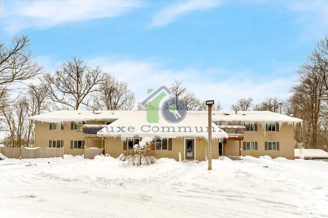 Building Photo - 3 Bedroom 1 Bathroom Apartment in ALTO!!